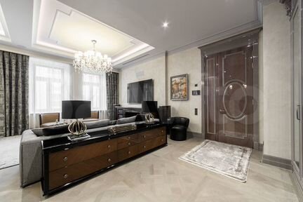 4-к квартира, 181 м², 3/6 эт.