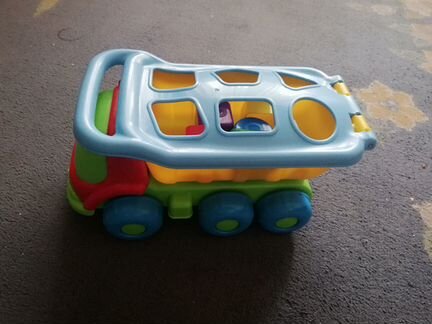 Развивающий автомобиль сортер