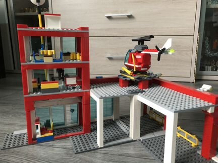 Пожарная станция Lego City 60004