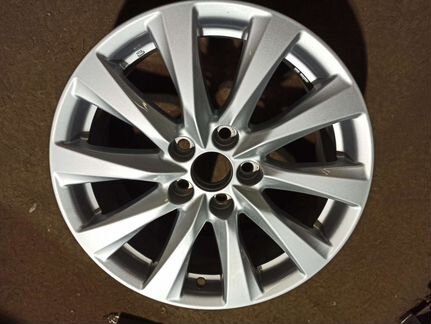 Toyota Camry V70 70 R17 диск Оригинал в идеале