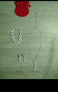 Янтарные бусы