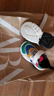 Кроссовки Zara