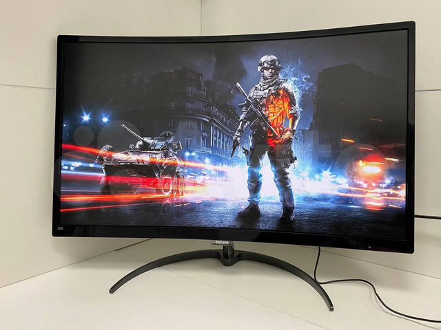 монитор dell u2520d. 5. большой монитор самсунг на столе. монитор 32 авито. монитор odyssey g5.