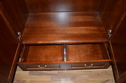 Спальный гарнитур. Массив дерево