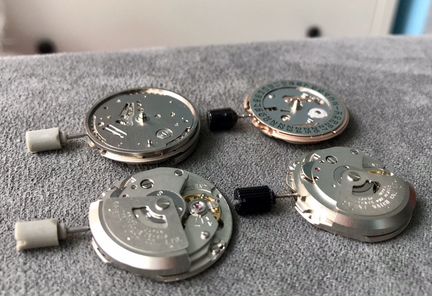 Механизмы для часов orient