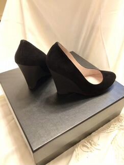 Новые замшевые туфли