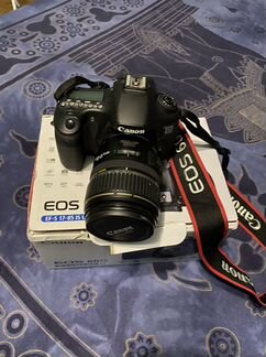 Зеркальный фотоаппарат