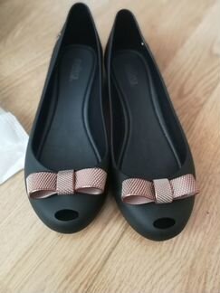 Новые туфли melissa