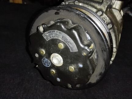 Компрессор кондиционера Mercedes W203