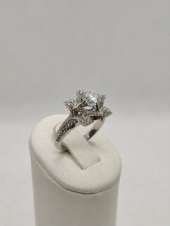Золотое кольцо с бриллиантами 1,252 ct