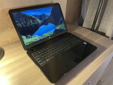 Быстрый ноутбук HP r15 для учебы и работы