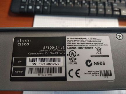 Cisco sf100-24 v2