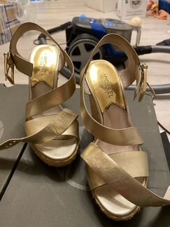 Michael kors босоножки 35
