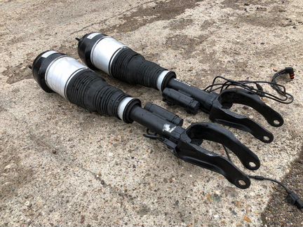 Пневмостойки перед Mercedes GLE W166 A2923200300