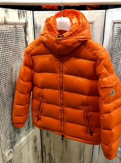 Moncler пуховик
