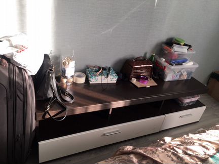 Тумба под телевизор