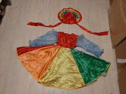 Костюм (радуга)