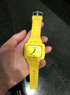 Часы Nixon rubber player