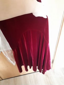 Платье бархатное 48р