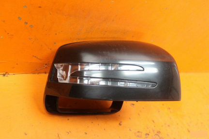 Крышка зеркала правая Mercedes M / Gle-Class W166