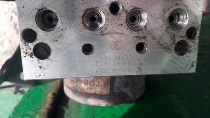 Nissan X-Trail Т30 Блок ABC 47660-EQ021