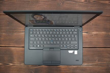 Ноутбук Dell Latuitude E7450 i5