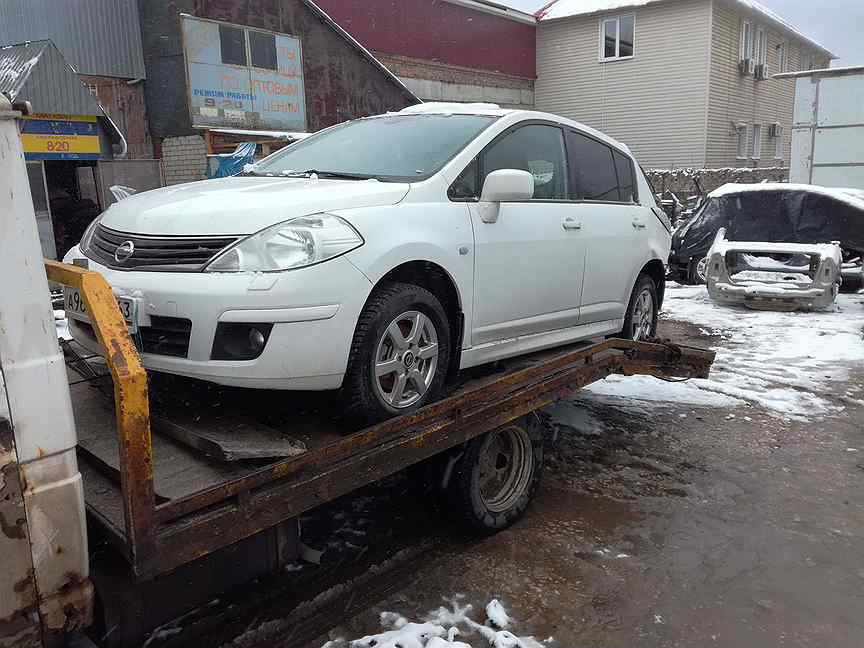 Авторазбор ниссан. Авторазбор Ниссан Тиида. Авторазбор Москва Ниссан Тиида. Ниссан Тиида в разборе. Разбор Ниссан Тиида Лихачевский пр