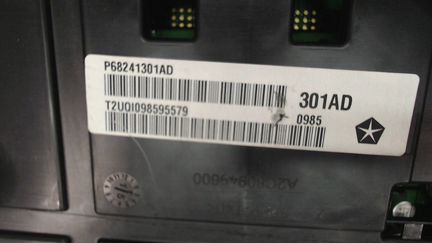 Щиток приборов (приборная панель) Jeep Cherokee 20