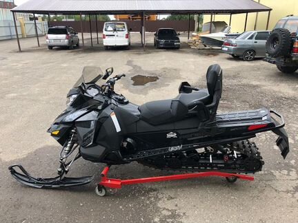 Снегоход BRP renegade REV-XS adrenaline 1200