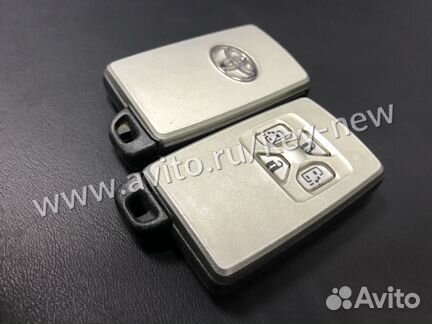 Смарт ключ Тойота Альфард