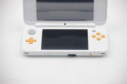 Nintendo New 2DS XL Orange
