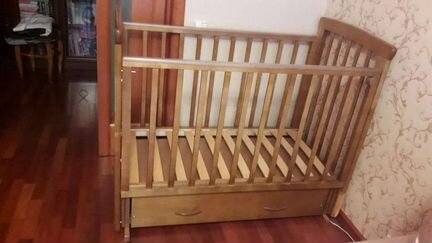 Детская кроватка