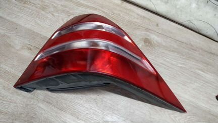 Фонарь правый мерседес w220