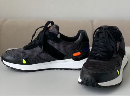 Кроссовки женские Michael Kors новые оригинал