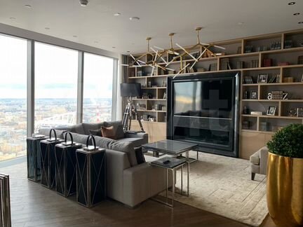 3-к квартира, 150 м², 71/92 эт.