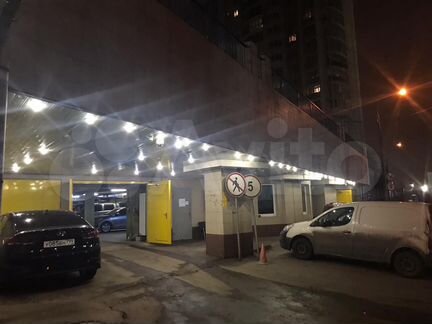 Машиноместо, 13 м²