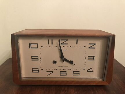 Кабинетные Настольные часы Янтарь с боем СССР