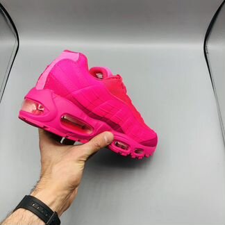 Кроссовки Nike женского размера (36-40)