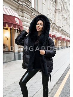 Куртка черная новая зимняя с мехом песца