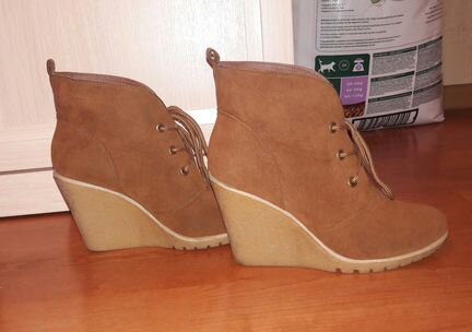 Продаю модные ботильоны 38р