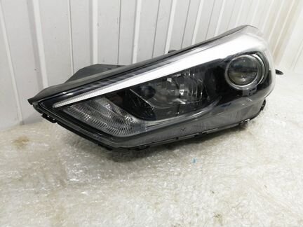Фара галоген с дхо передняя левая Hyundai Tucson 3