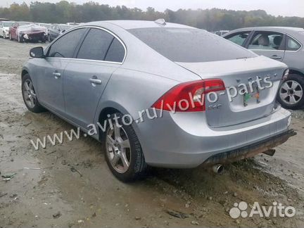 Volvo S60 2013 T5 2.5 AWD На разборе из США компле