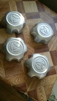 Оригинальные колпаки Toyota
