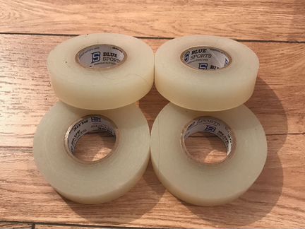 Хоккейная лента и скотч