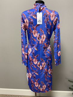 Платье Zara новое размер S