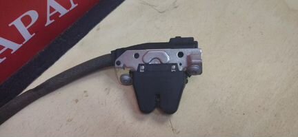 Замок крышки багажника Mercedes W204 W204 C200 CDI