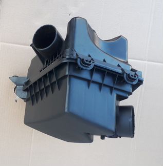 Корпус воздушного фильтра Camry v50 2.5L