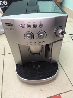 Кофемашина delonghi magnifica