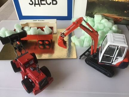 Diapet Kubota 1:24 Scoop Volvo L180C Lion DAF 1:50