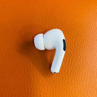 Левый наушник Apple AirPods Pro (Новый)